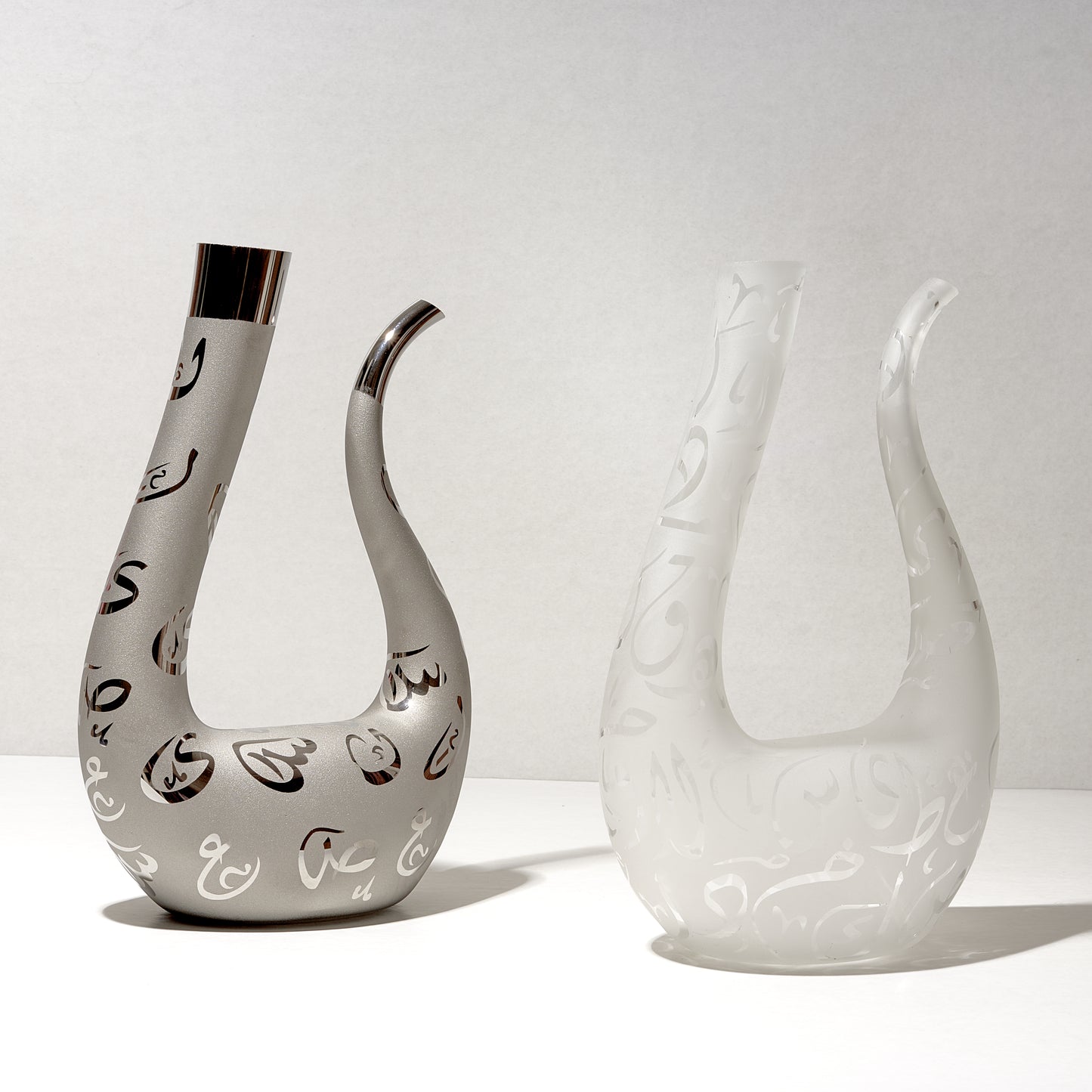 handmade Decanters for Red Wine Wine Lead free Wine Decanters U Shape Wine Decanter Hand Blown Wine Decanters and Carafes U Shape Design