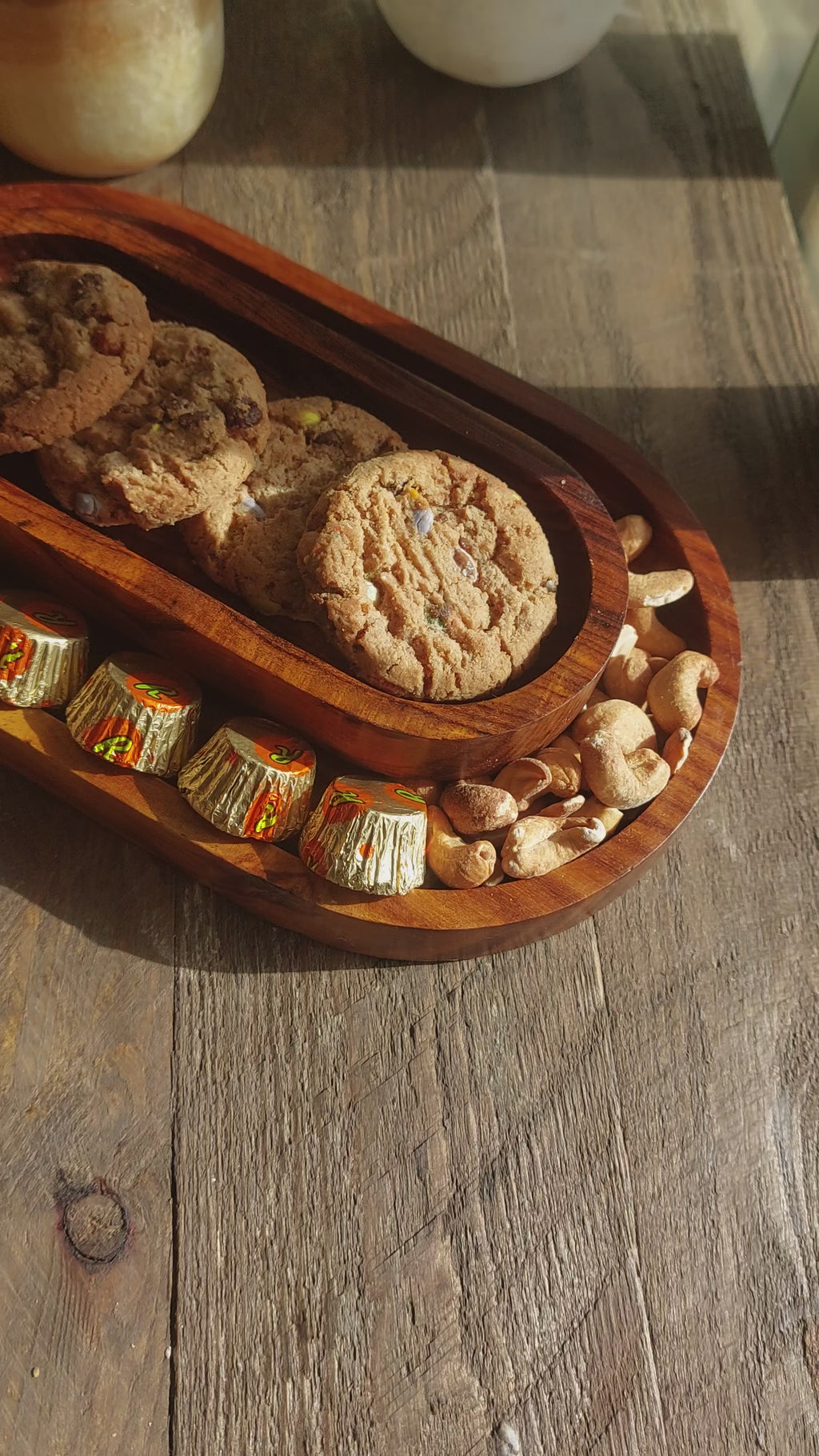 Hijazah Pistachio Snack Bowl Double Dish Holder Bowl Pedestal and Sunflower Seed Nut Bowl with Shell Storage